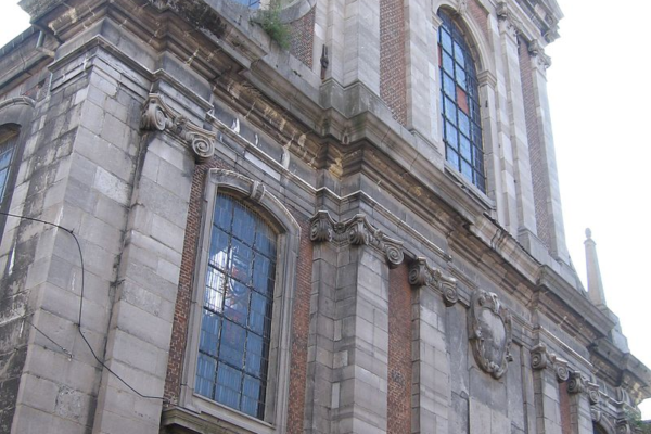 (c) Pinterest Eglise Notre-Dame d'Harscamp, Namur